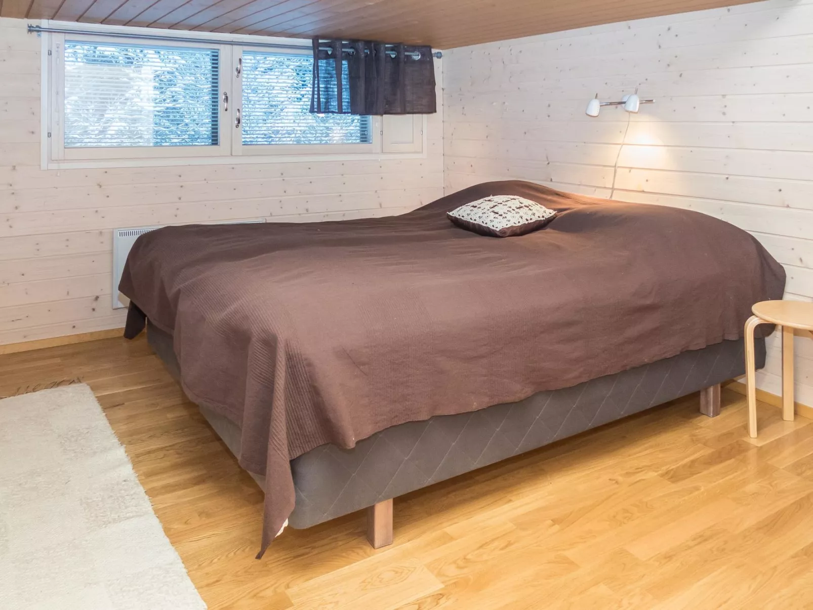 Rukan salmenhovi-Dedans