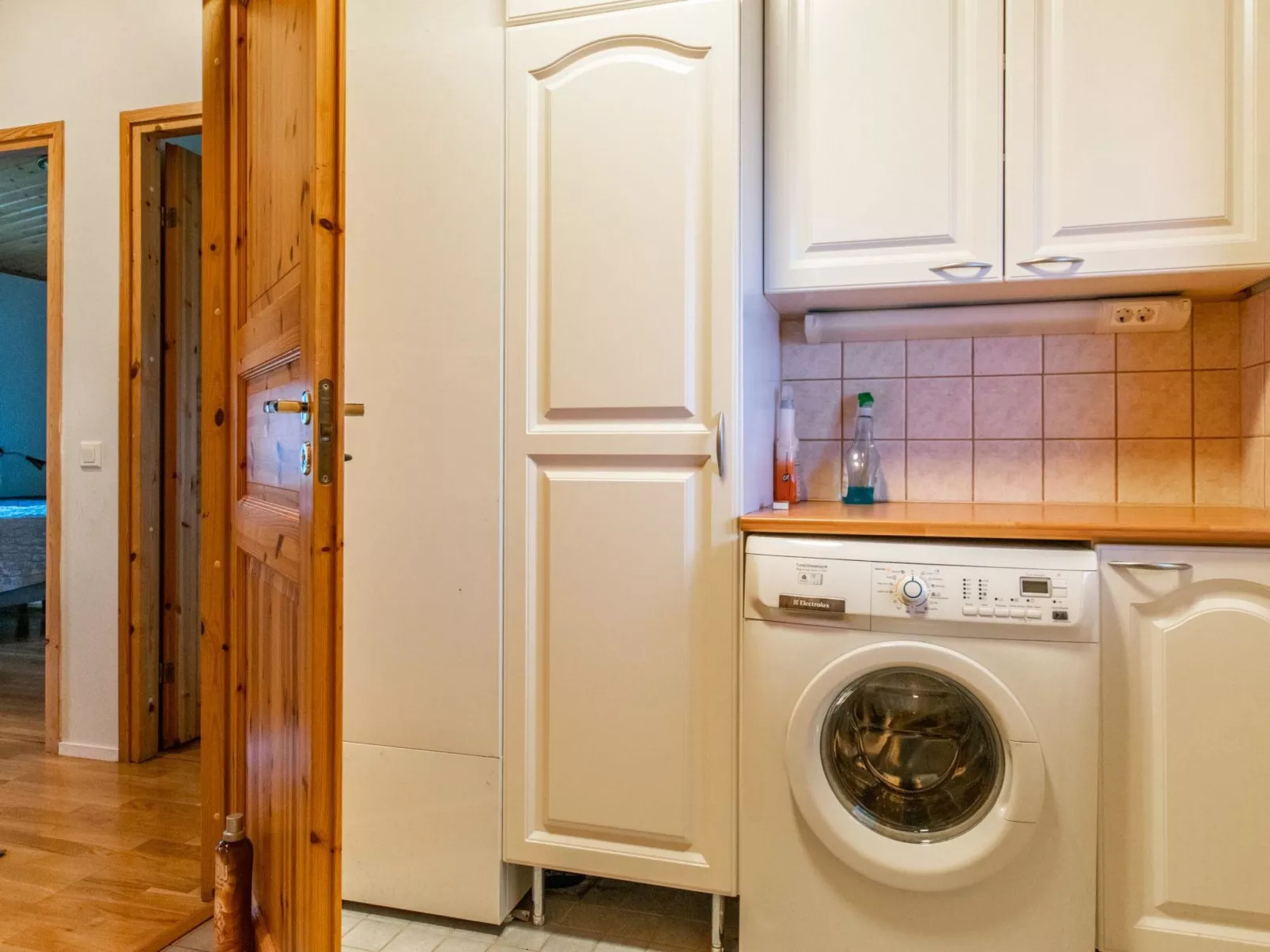 Villa ruutana-Dedans