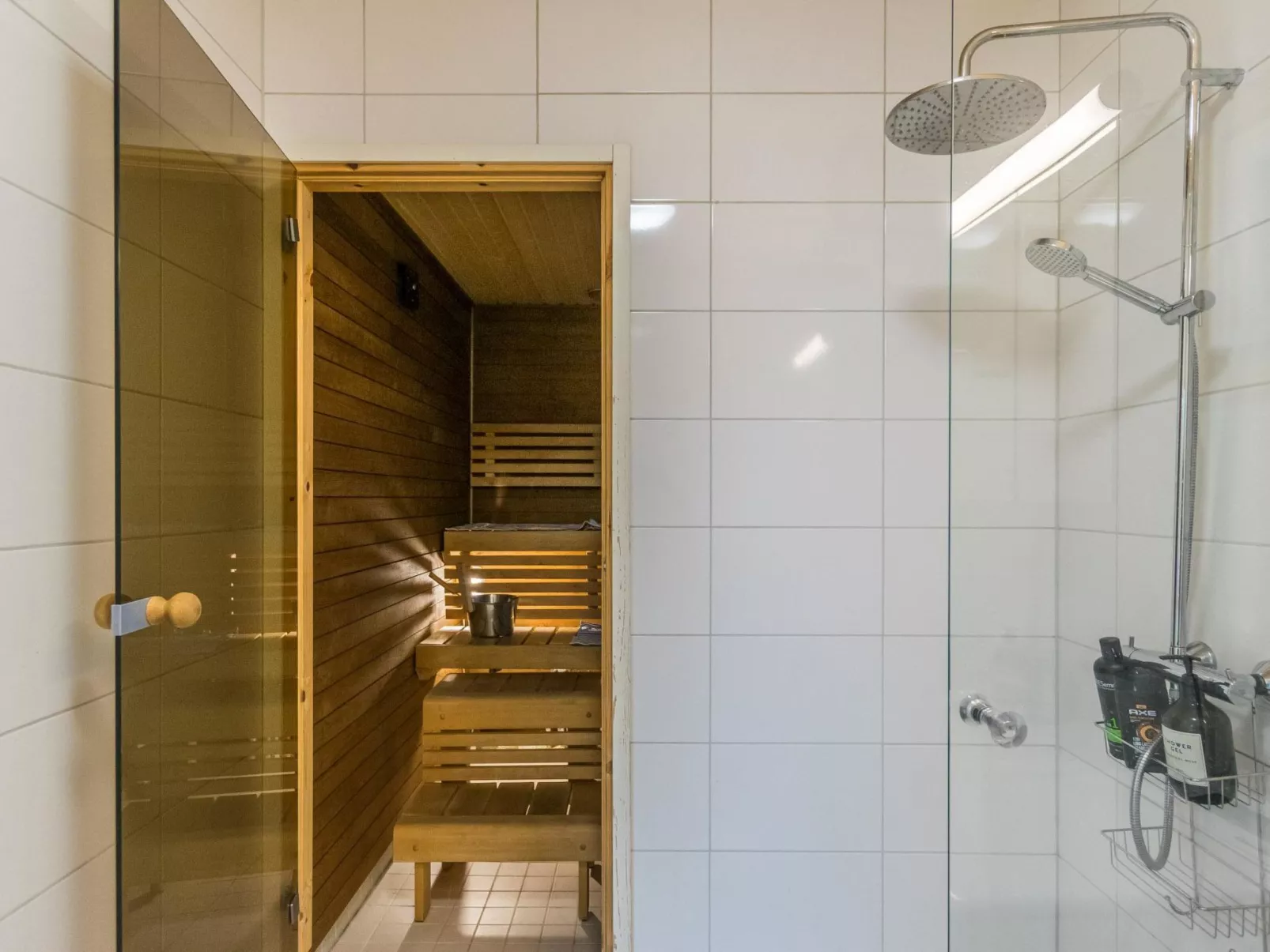 Villa renkaranta-Dedans