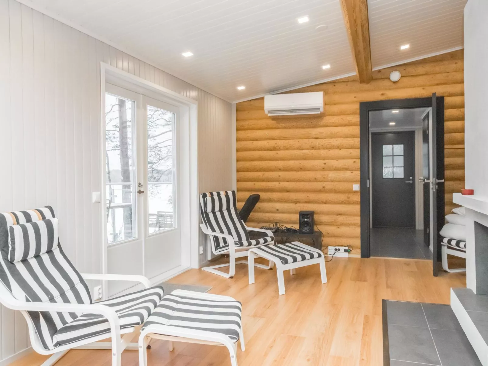 Villa lahnajärvi - Dedans