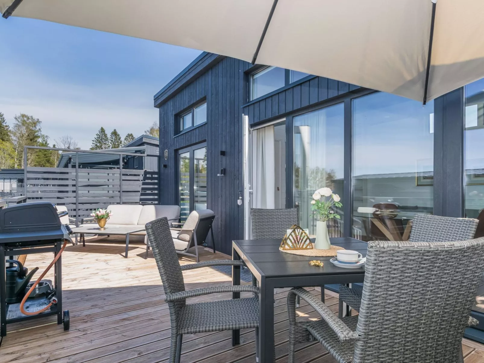 Villa mimosa 37-Drinnen