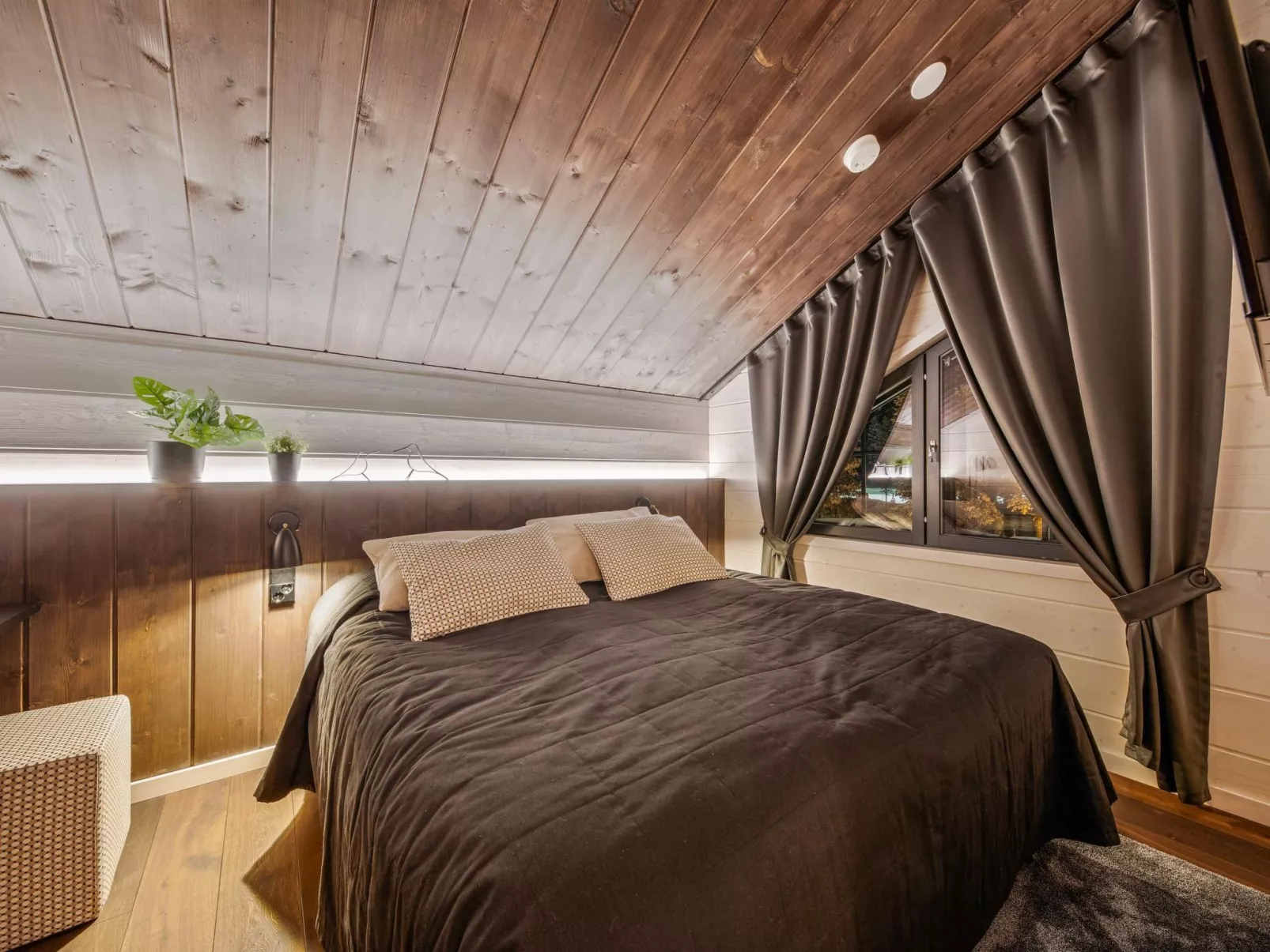 Levi star west a-Drinnen