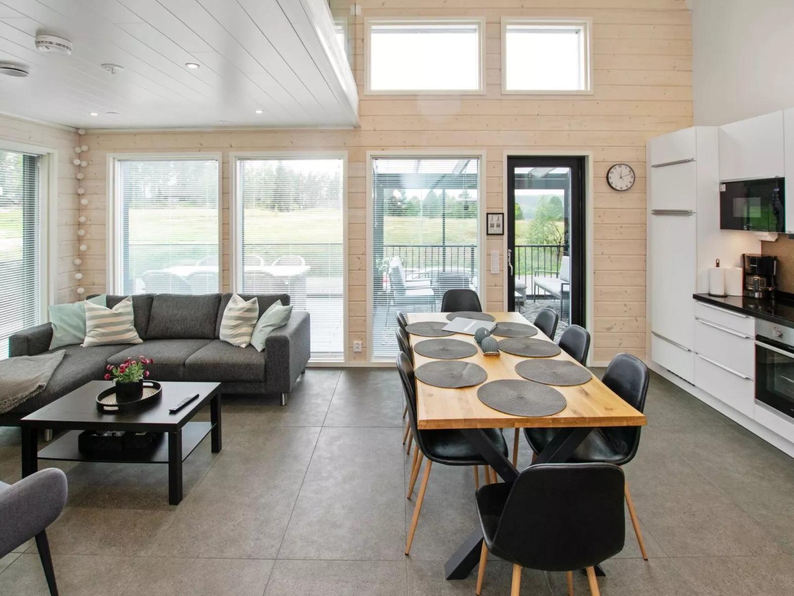 Himos alppinotko 6 b-Dedans