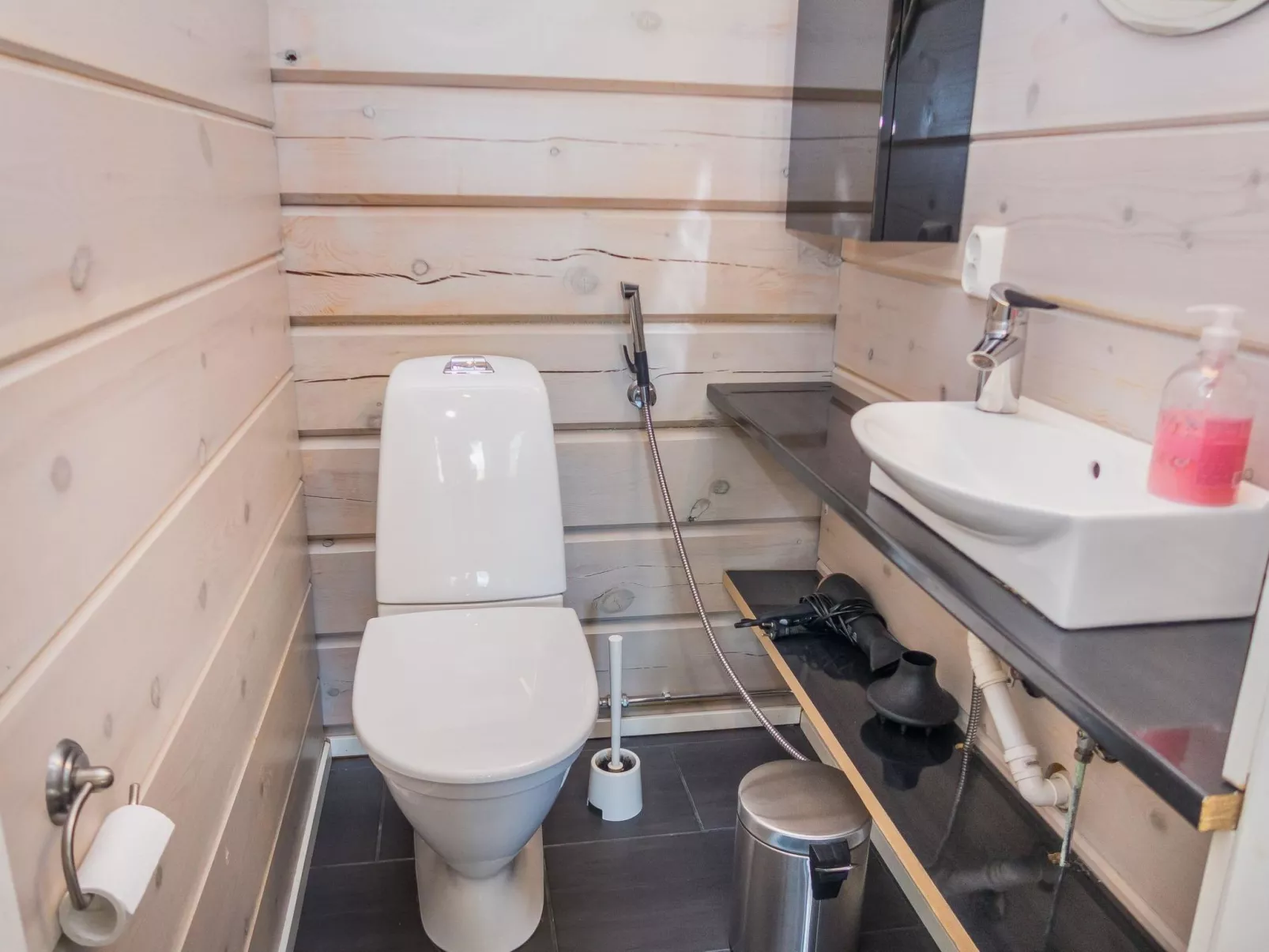 Kiehtäjän kuohu-Drinnen