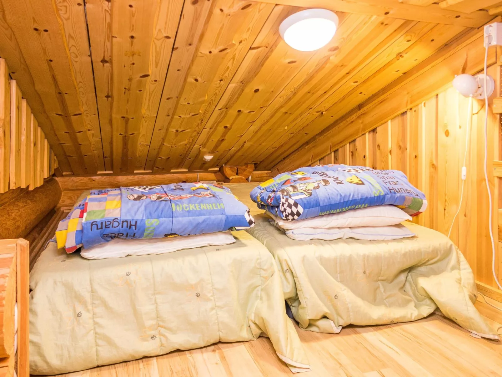 Rukan lepolinna b-Dedans