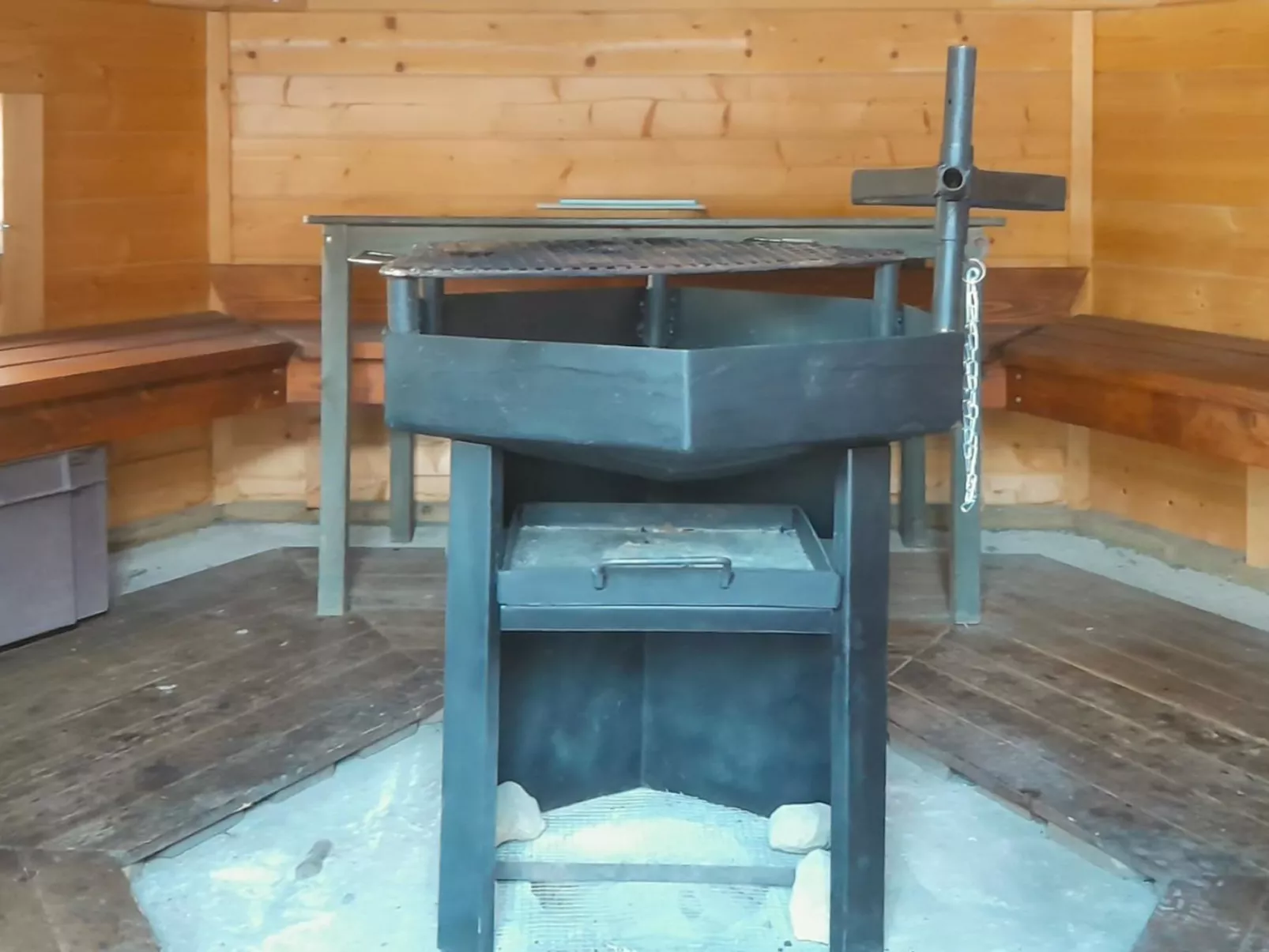 Peukaloinen b1-Dedans