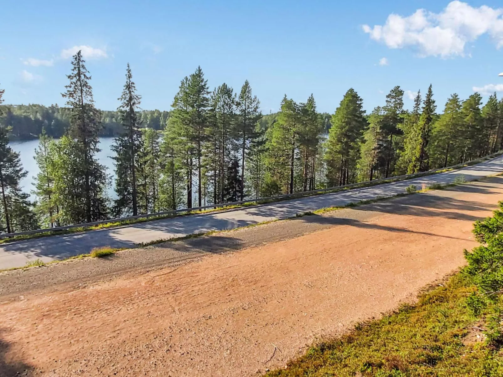 Länsirinne e 19-Dedans