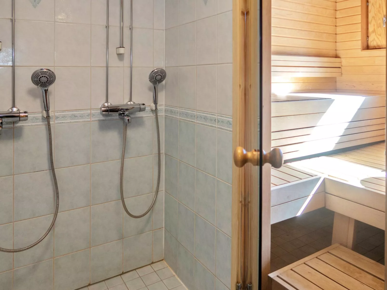 Villa rukaherttua-Dedans