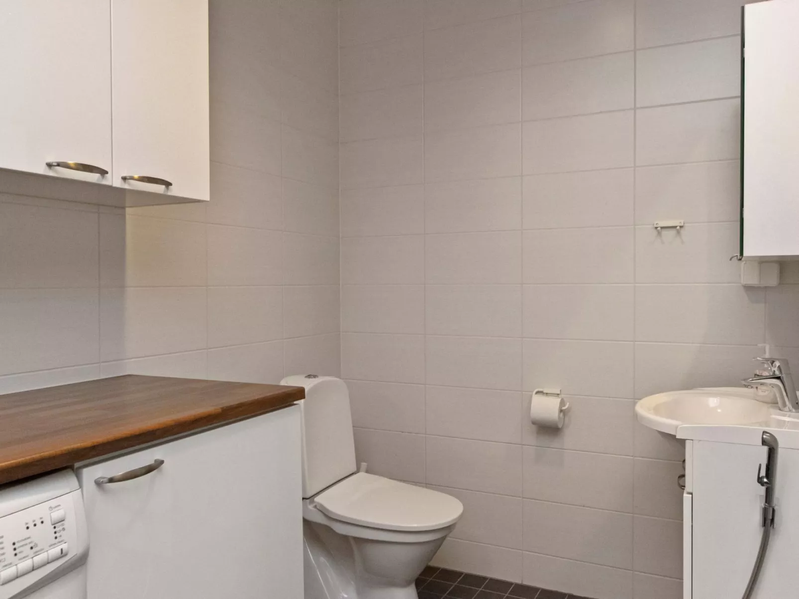 4 seasons hymy b-Dedans