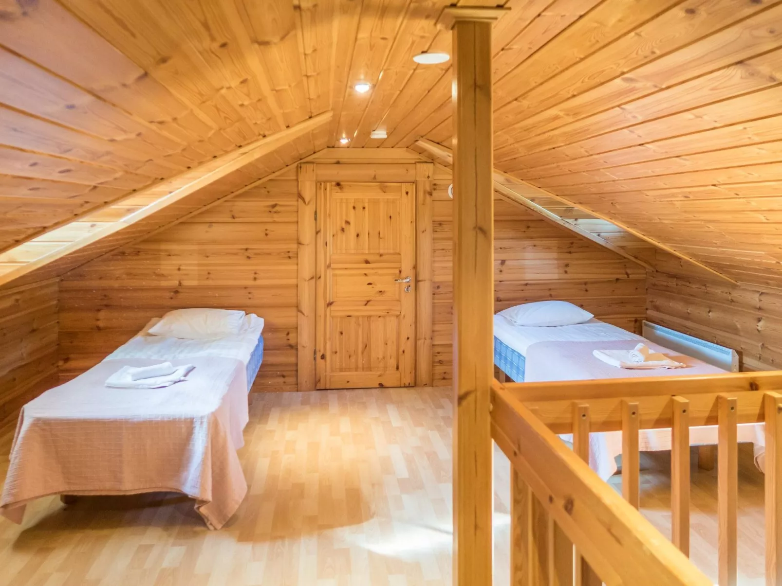 Klz 1. akaatti-Dedans