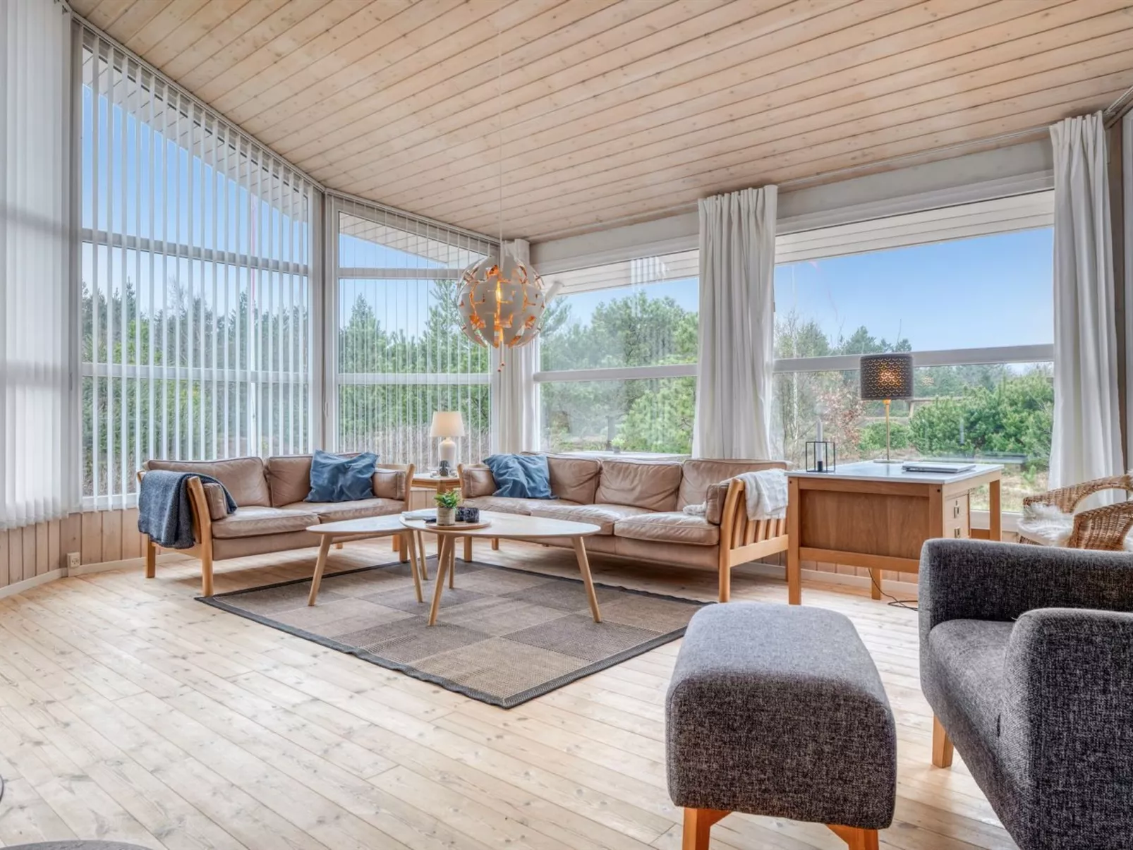 "Gunborg" - 2.5km from the sea-Inside