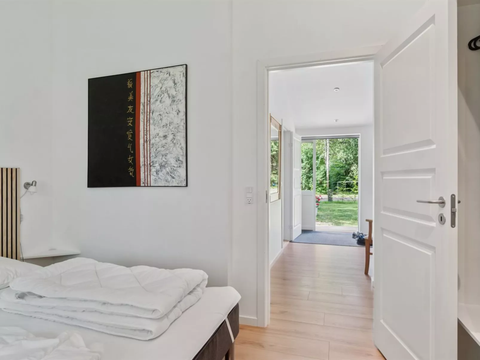 "Hotherus" -  from the sea-Drinnen