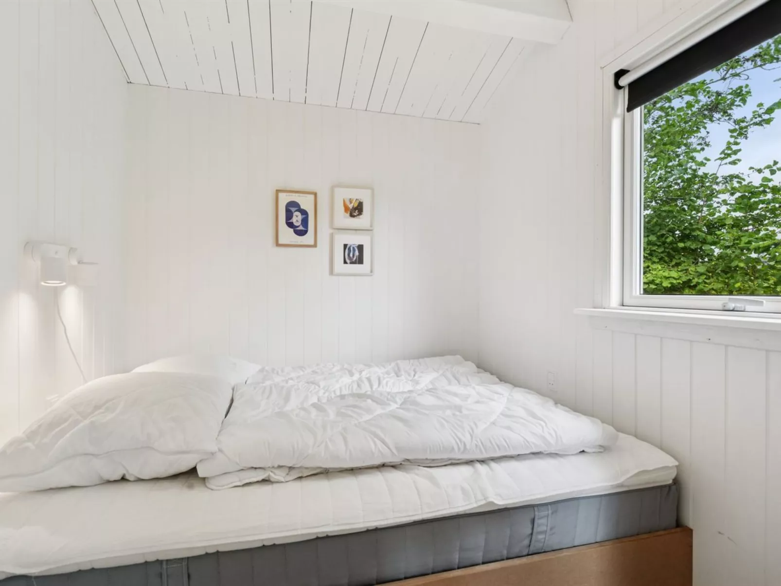 "Esme" - 225m to the fjord-Inside