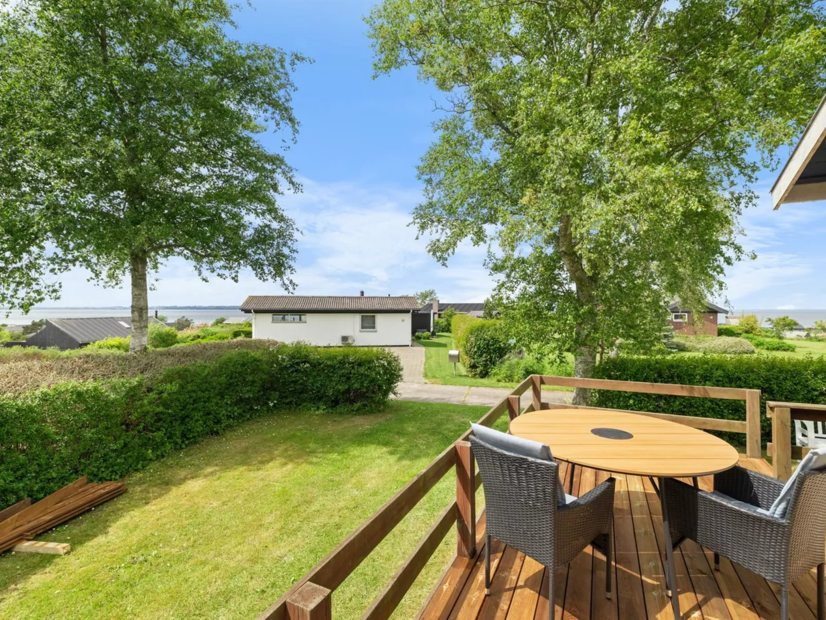 "Nis" - 250m from the sea-Outside