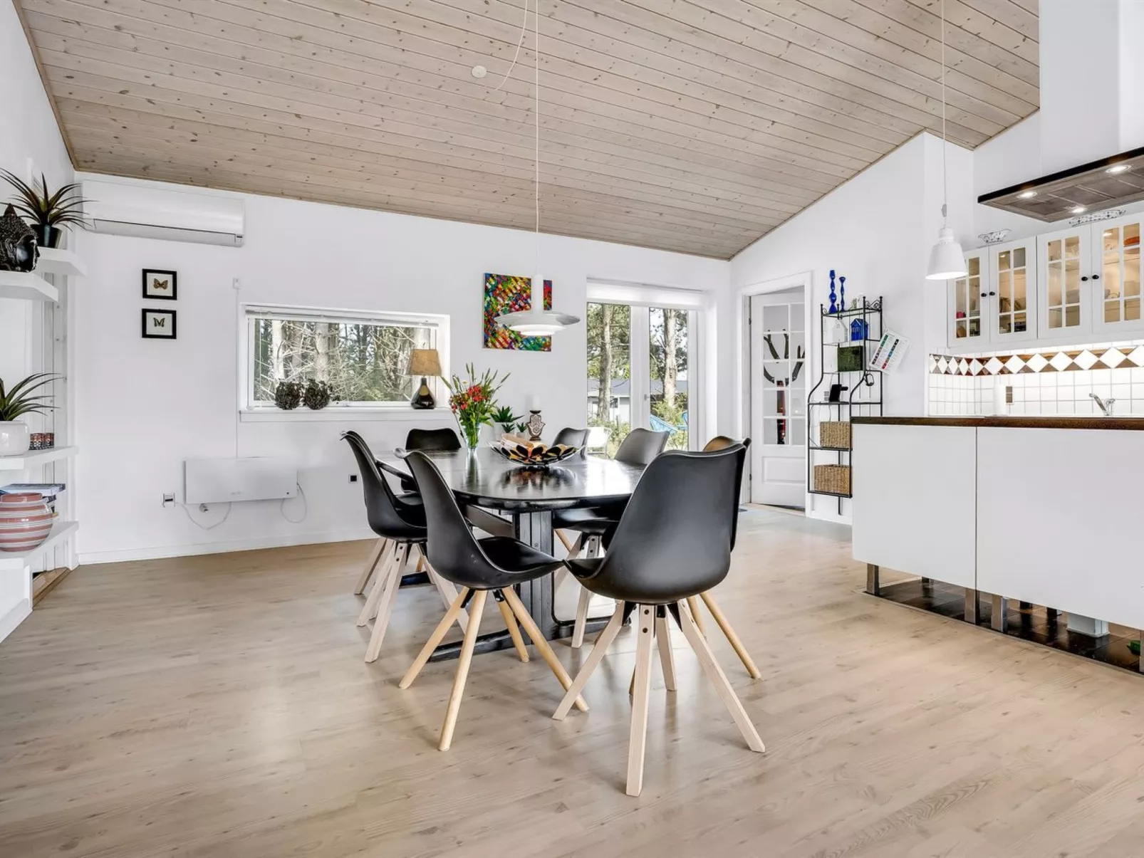 "Helin" - 800m from the sea-Inside