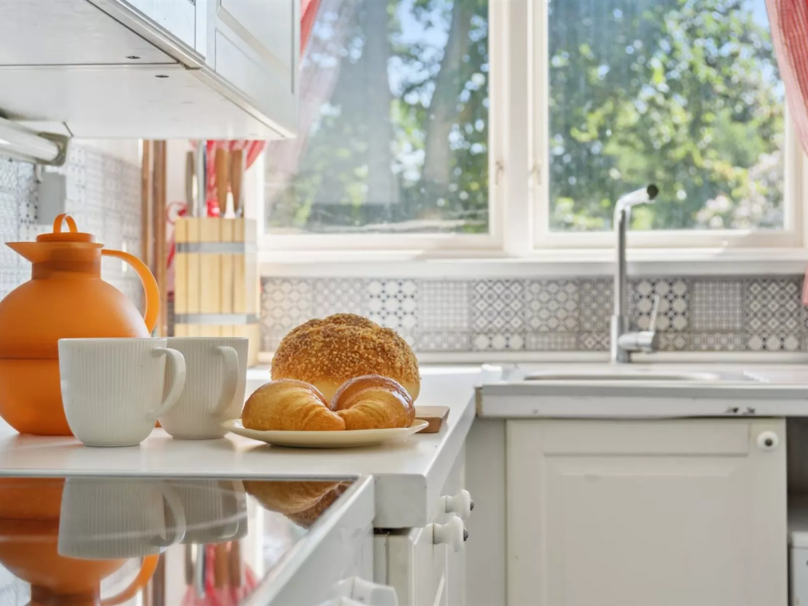 "Aria" - 1km from the sea-Inside