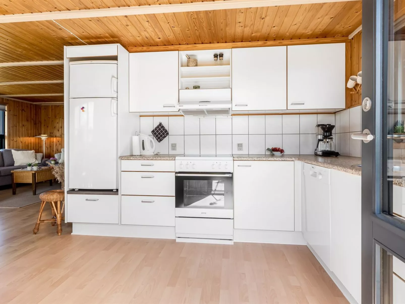 "Iiris" - 200m from the sea-Dedans