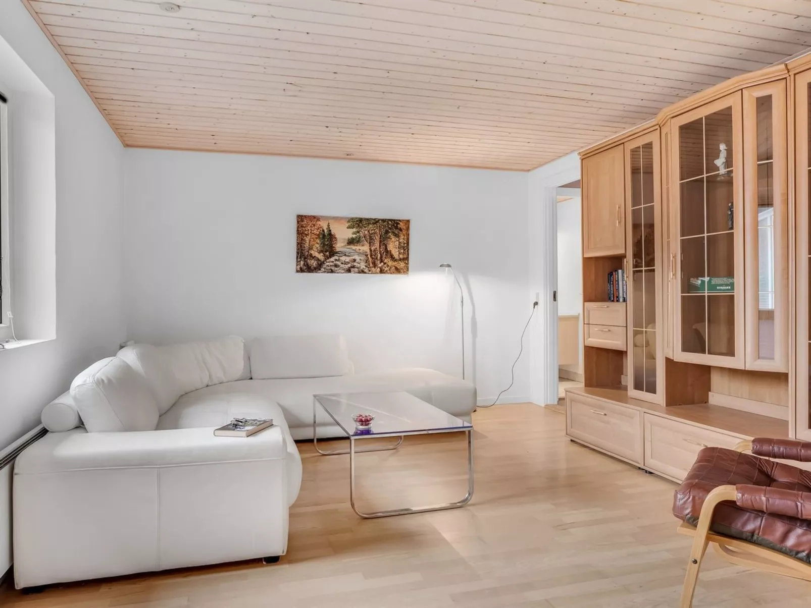 "Withulf" - 500m to the fjord-Drinnen