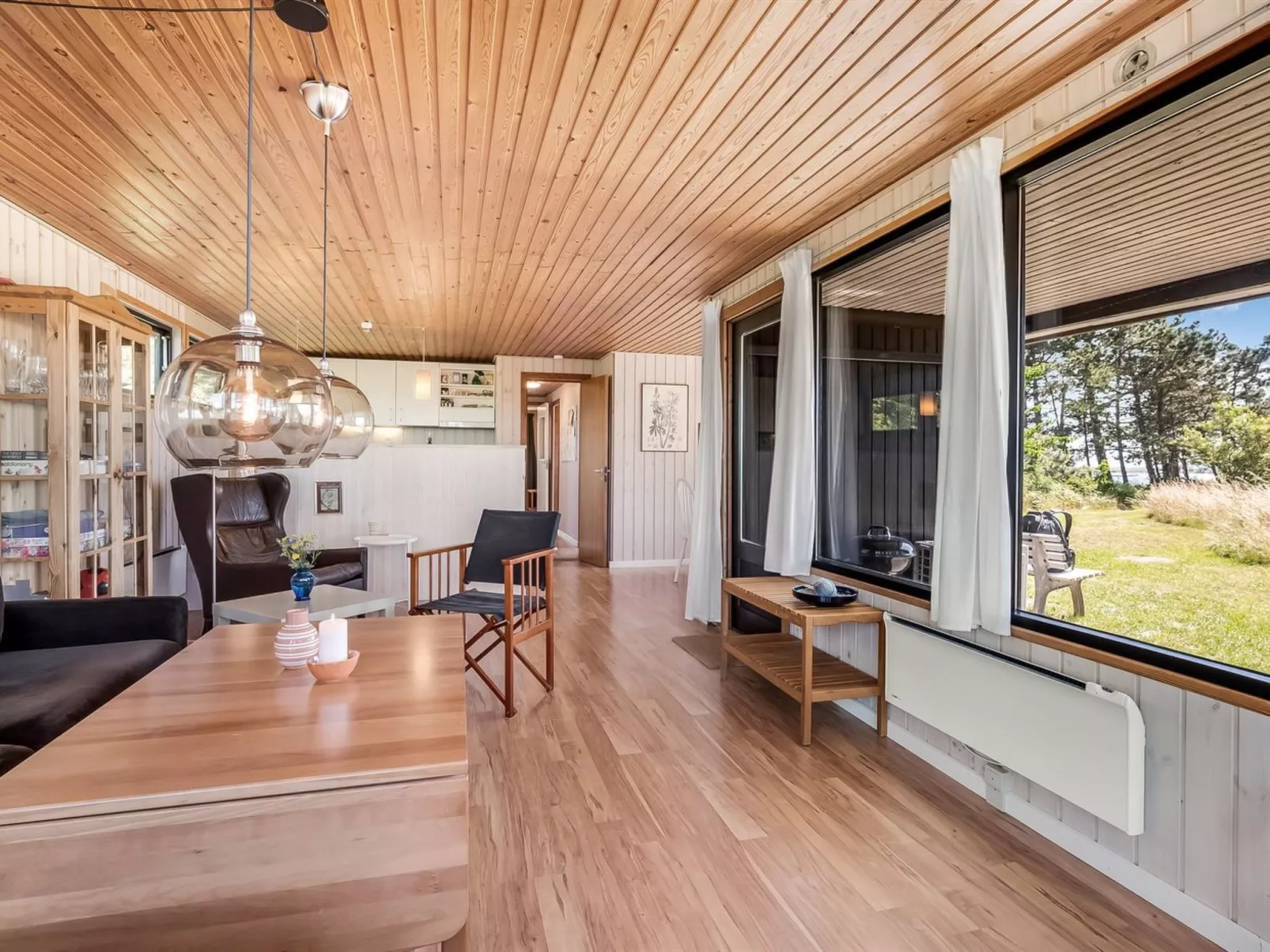 "Tatianna" - 100m from the sea-Drinnen