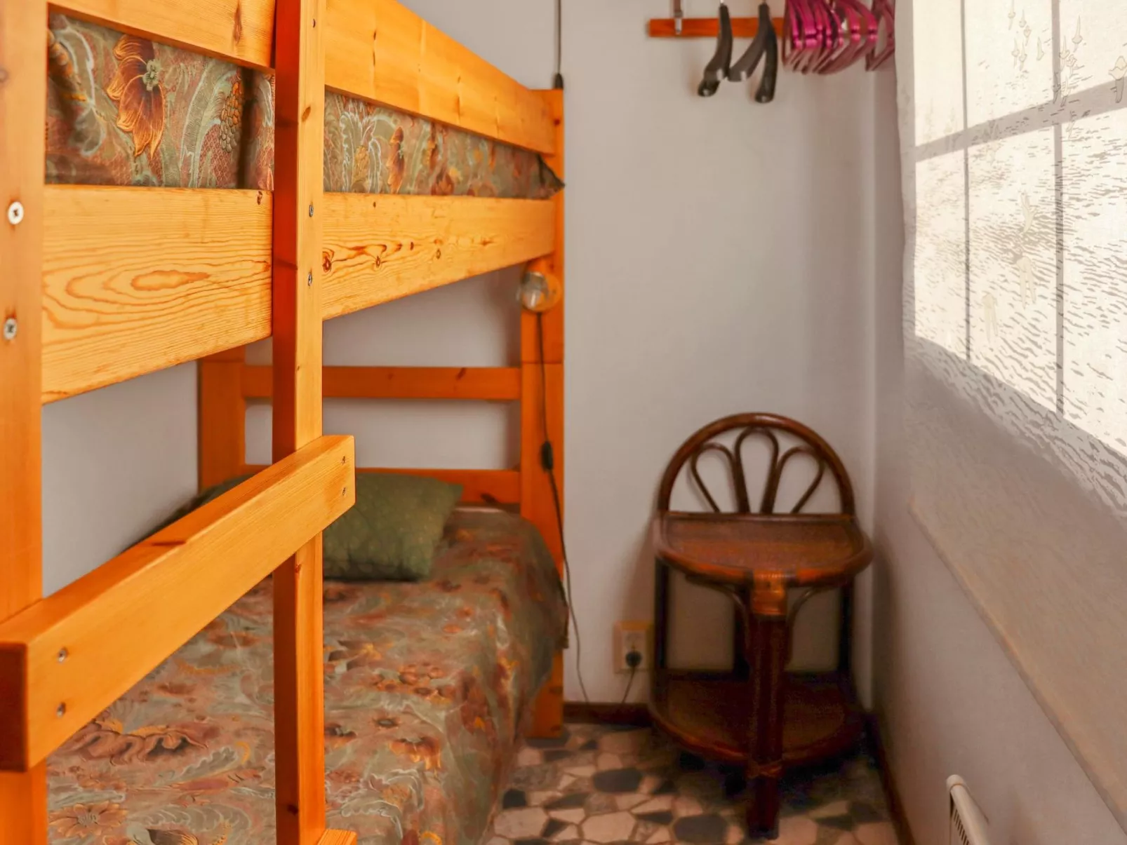 Mukalilla, paritalo sis loppusiivouksen-Dedans