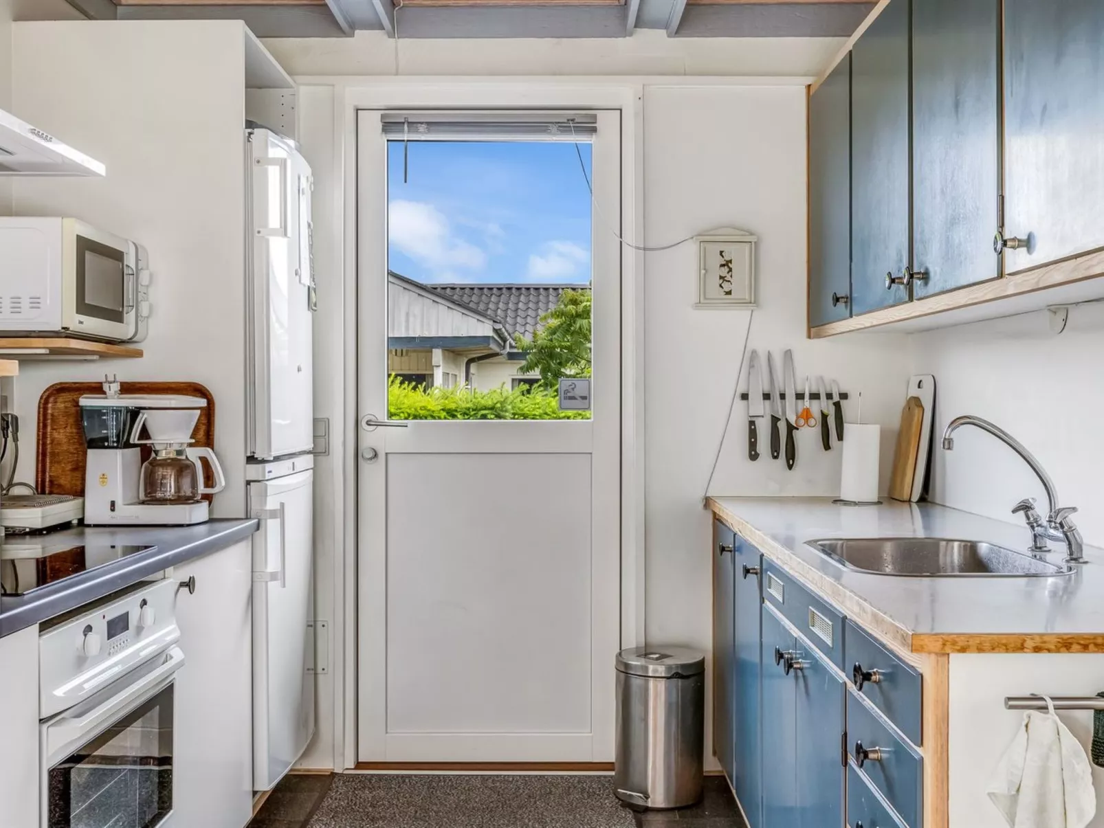 "Nielsine" - 250m from the sea-Dedans