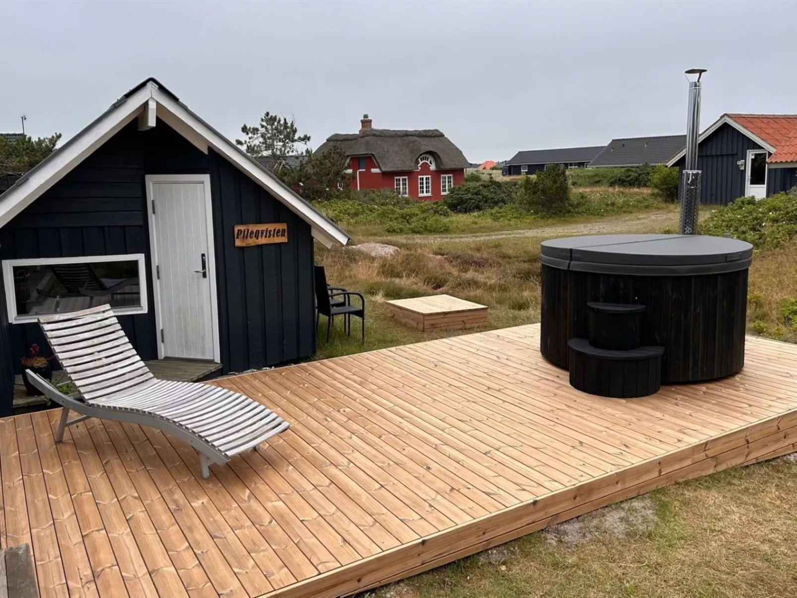 "Effie" - 500m from the sea-Dedans