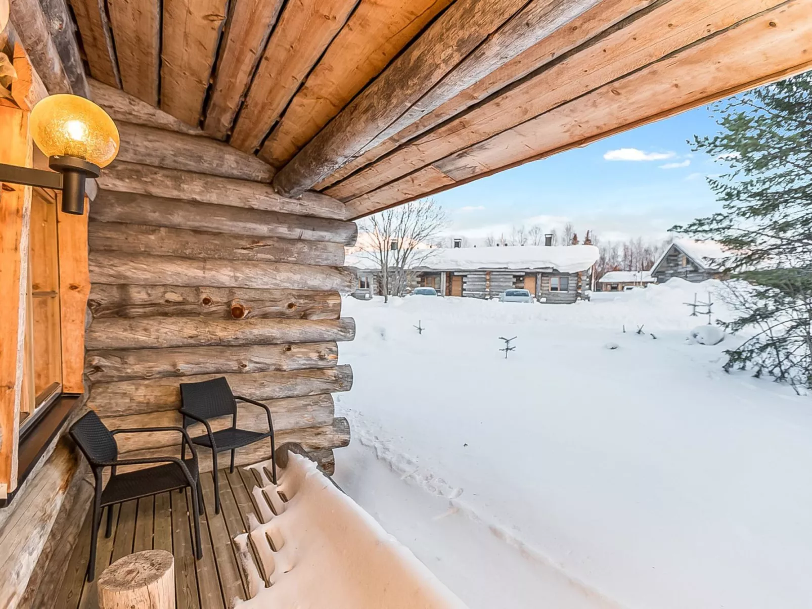 Karhunkaato as. c-Dedans