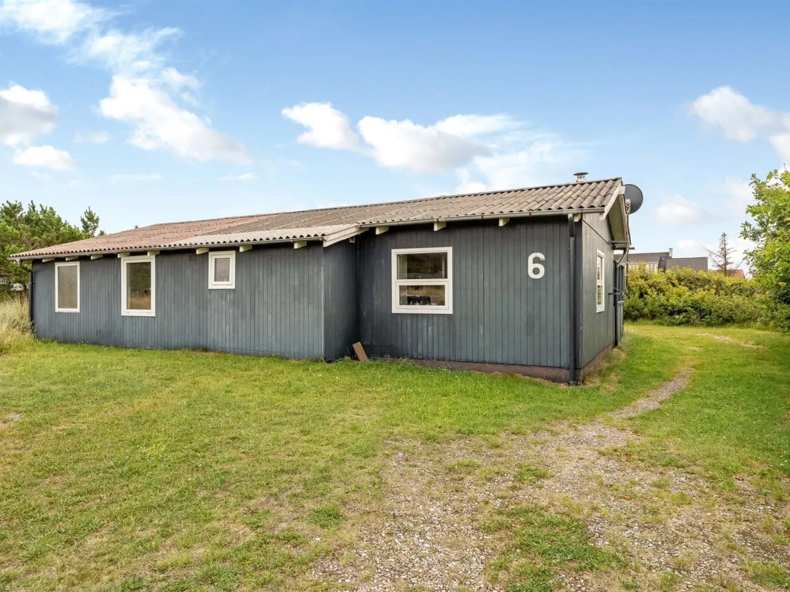 "Claudine" - 700m from the sea-Outside