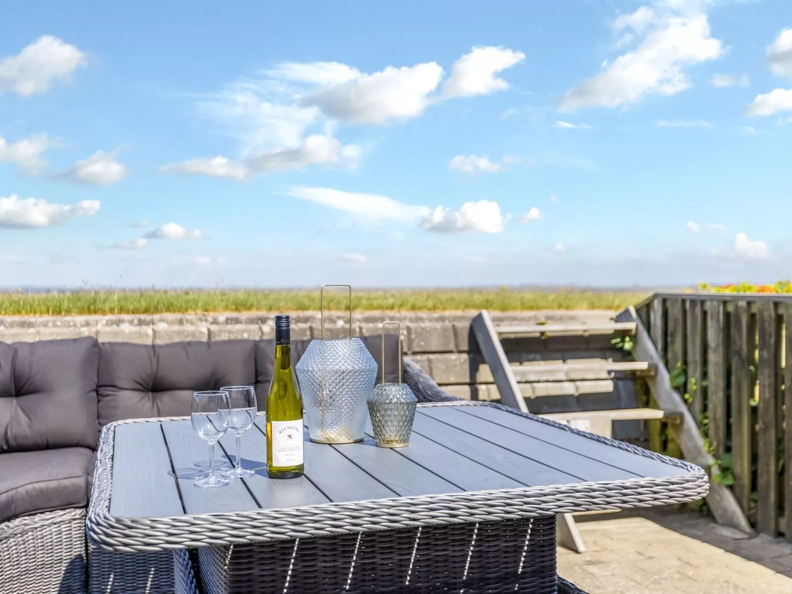 "Kjera" - 2.4km from the sea-Outside