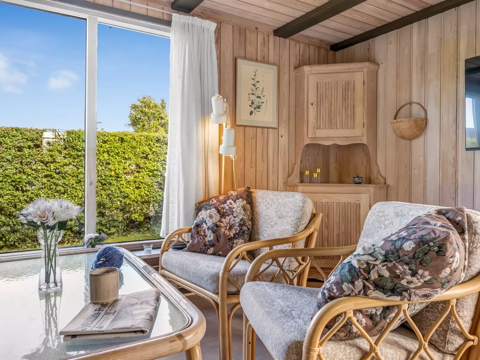 "Sampsa" - 75m from the sea-Inside