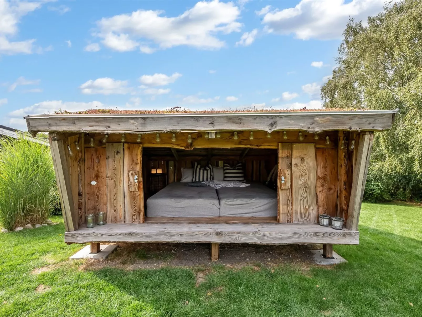 "Mieka" - 500m from the sea-Outside