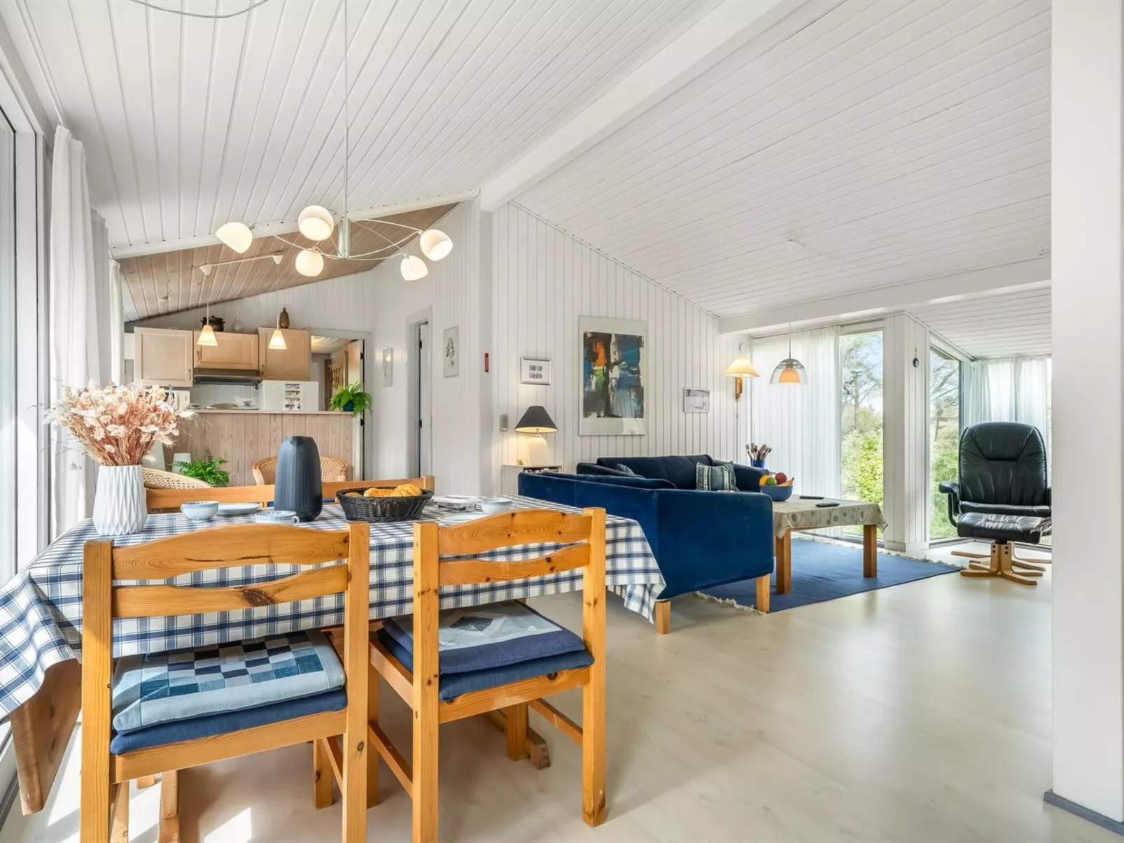 "Saila" - 1.2km from the sea-Inside