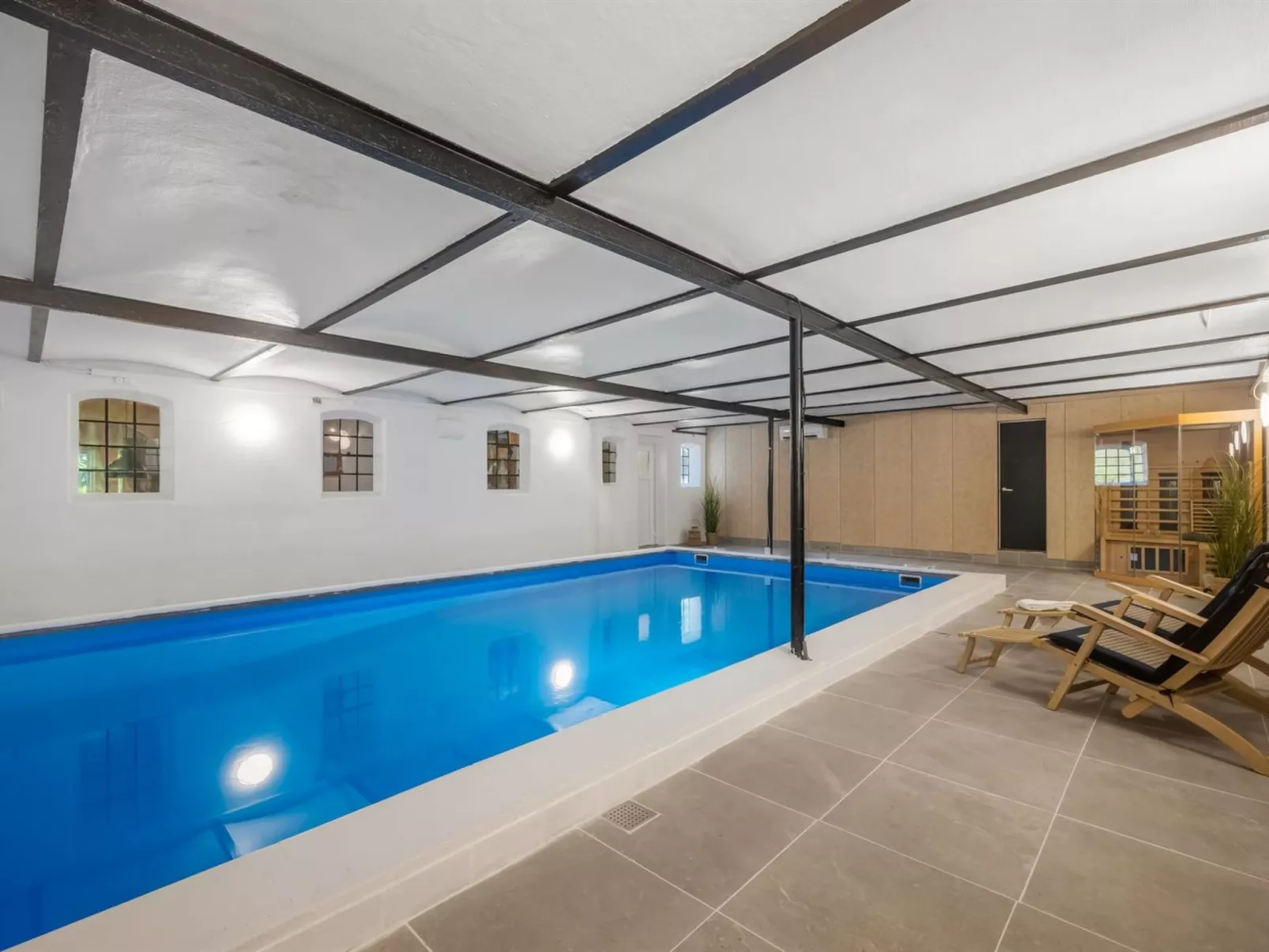 "Ødmar" - 4km to the fjord-Outside