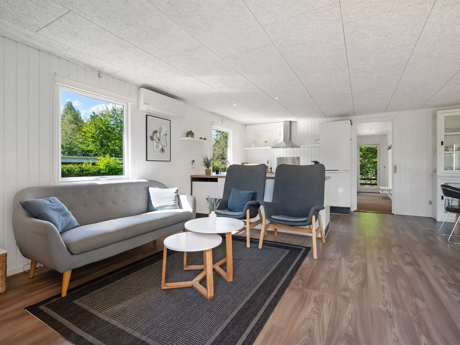 "Lillebror" - 7km from the sea-Inside