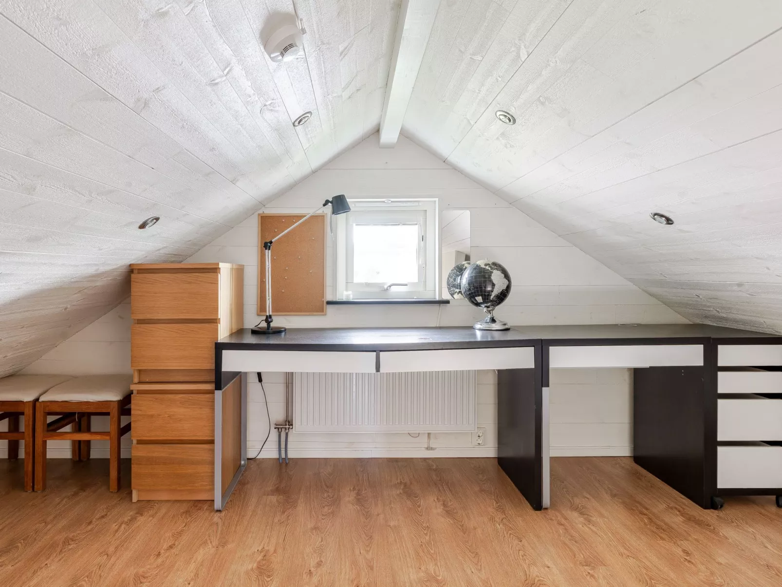 Östra Stranden-Drinnen