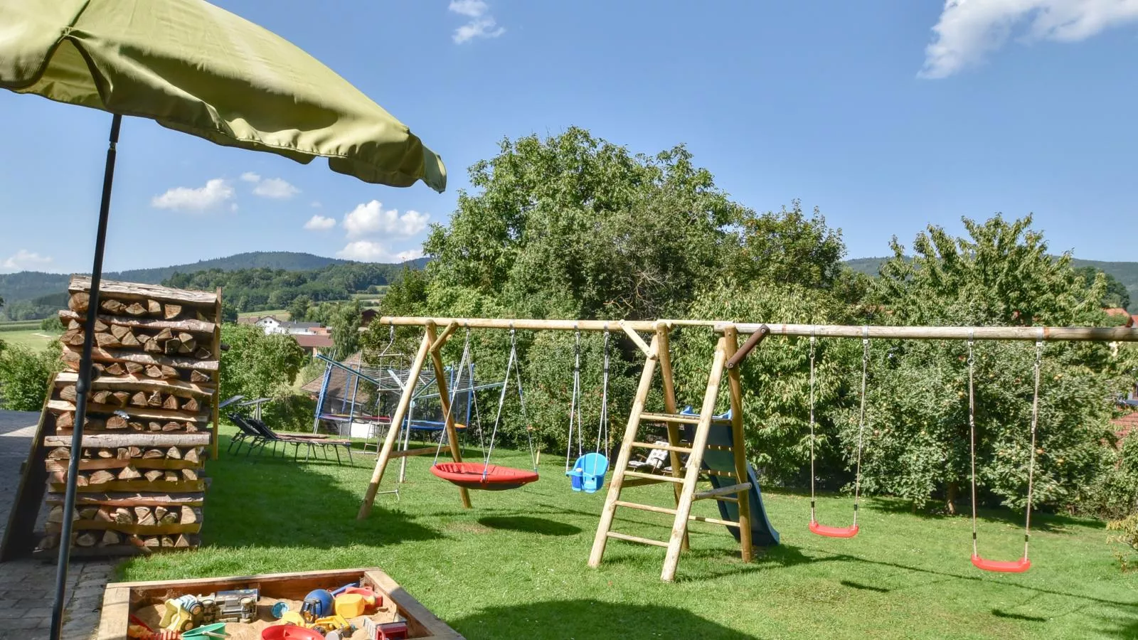 Gleißenberg-Gardens in summer