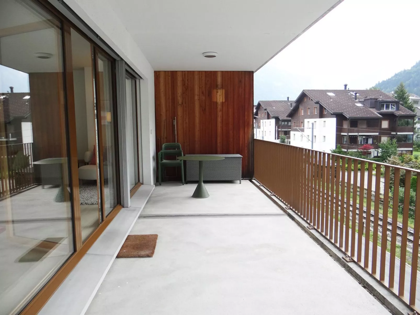 Dorfstrasse 62-Drinnen