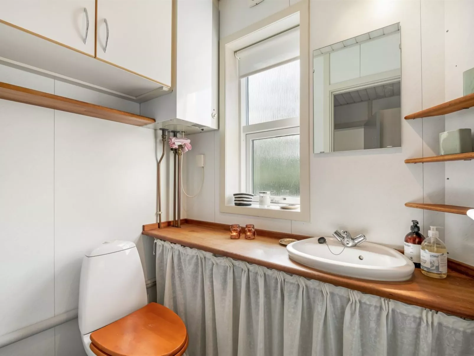 "Anja" - 550m to the fjord-Dedans