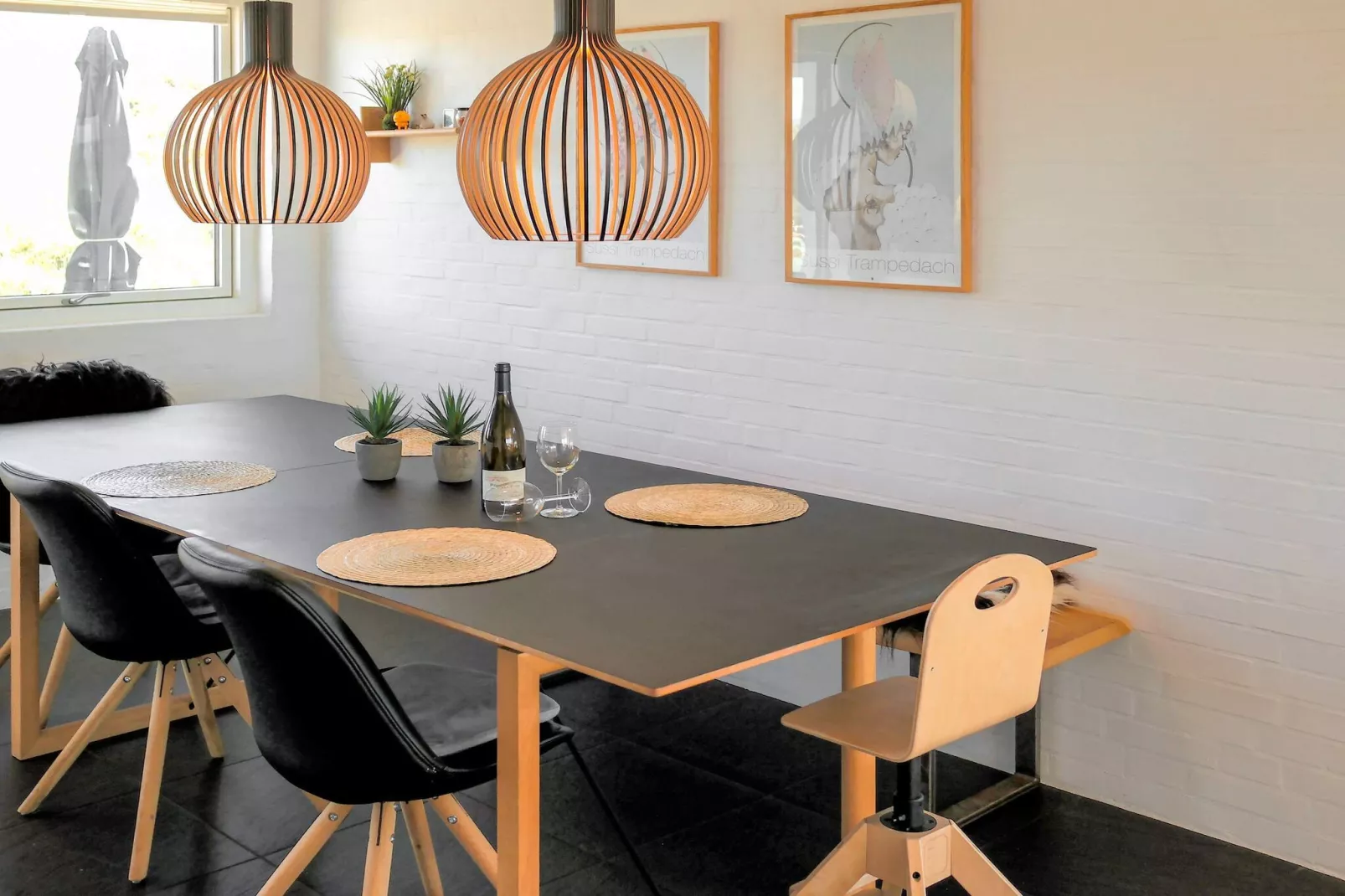 Family-Friendly House with Sauna-Indoor