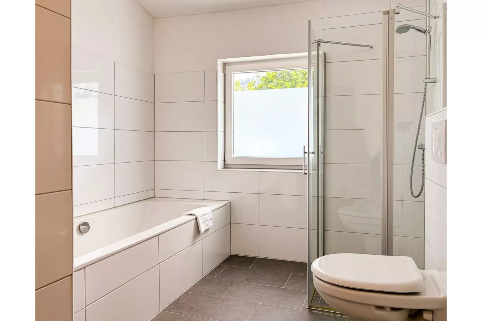 Residenz Zuschen A-Bathroom