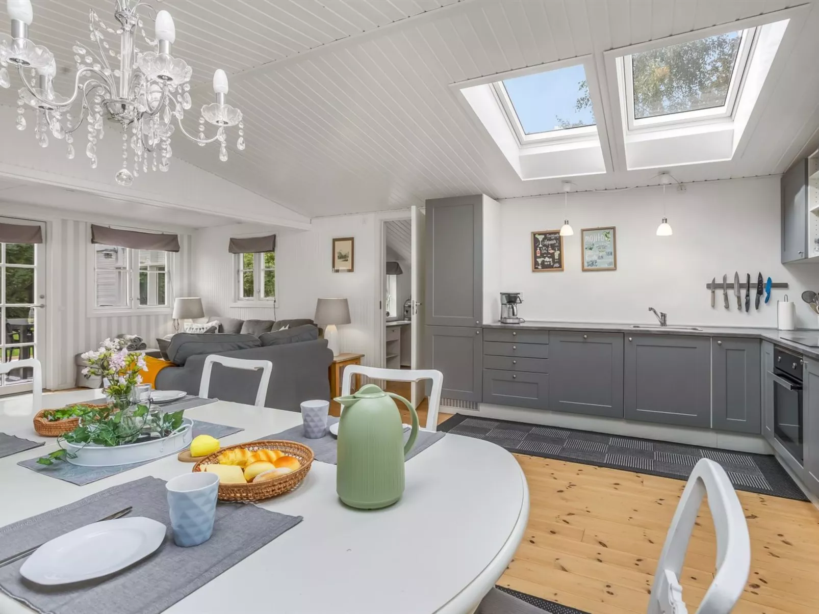 "Fernandine" - 400m from the sea-Inside