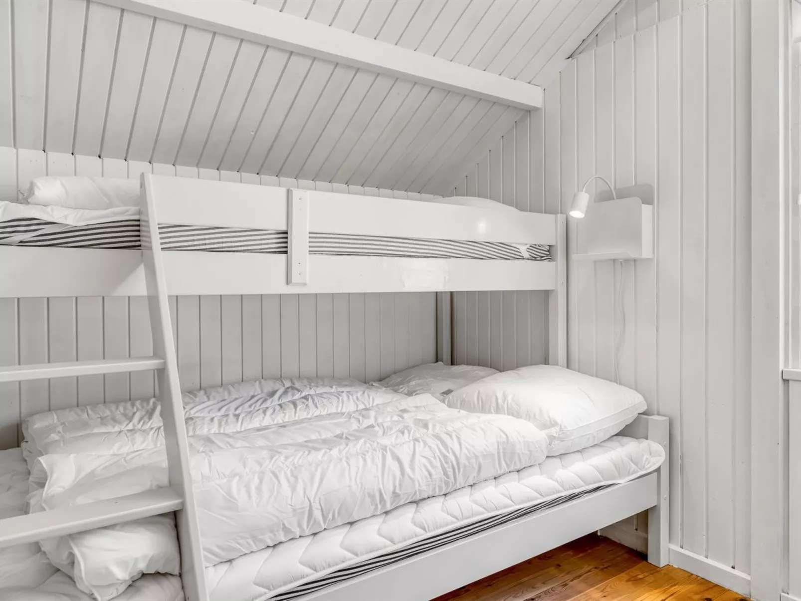 "Madita" - 30km from the sea-Dedans