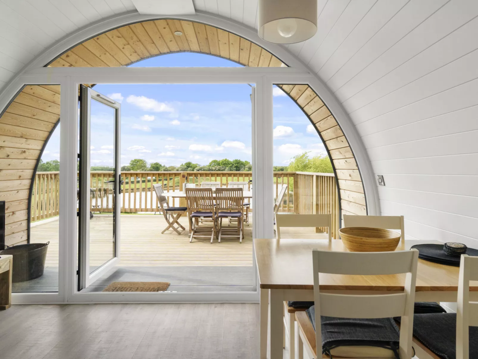 The Highland Camping Pod-Dedans