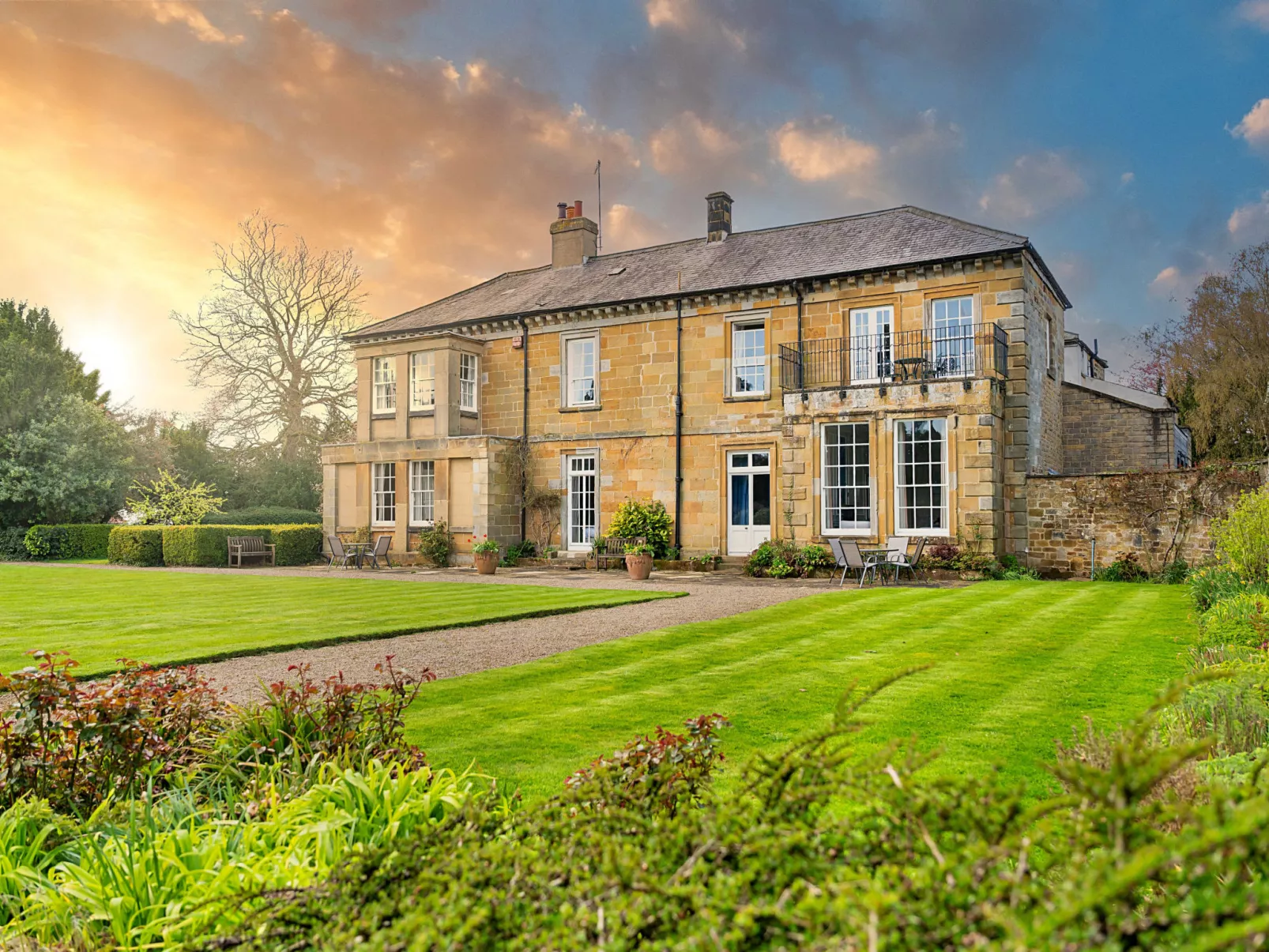 Cleveland Hall Apt-Draußen