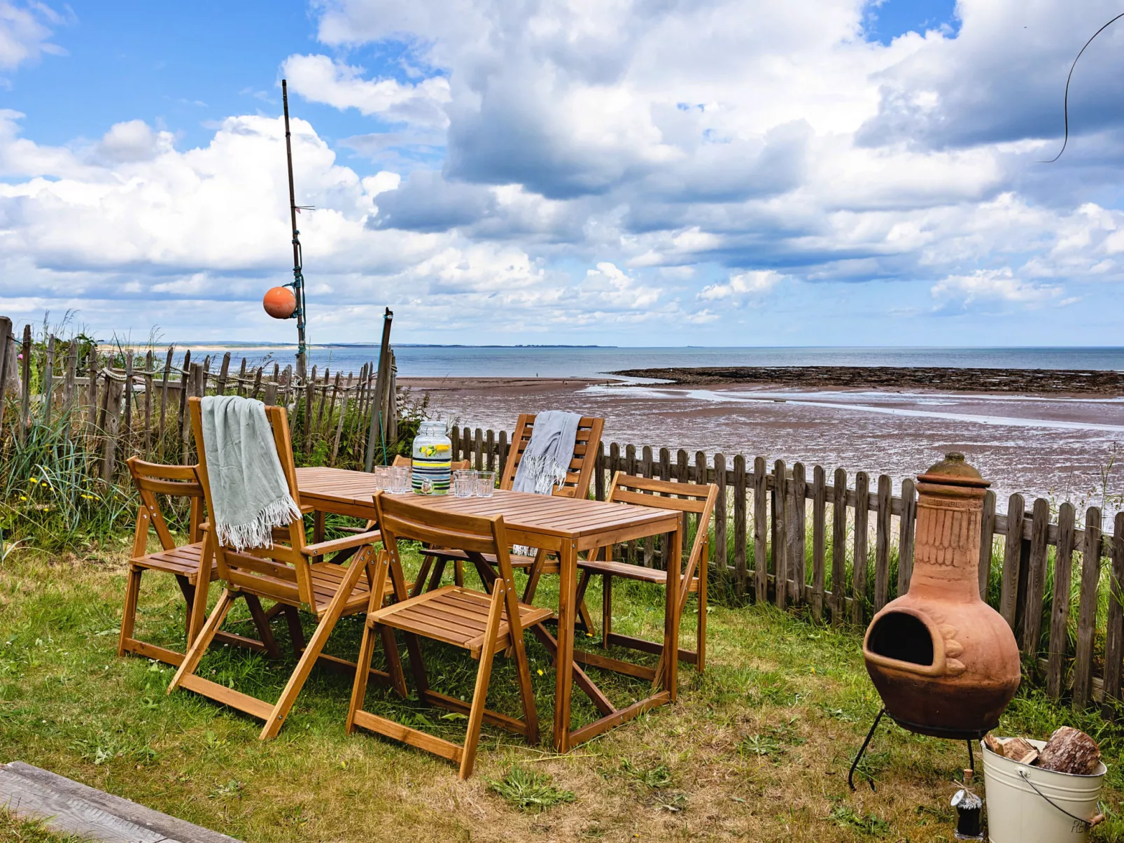 Cresswell House-Dehors