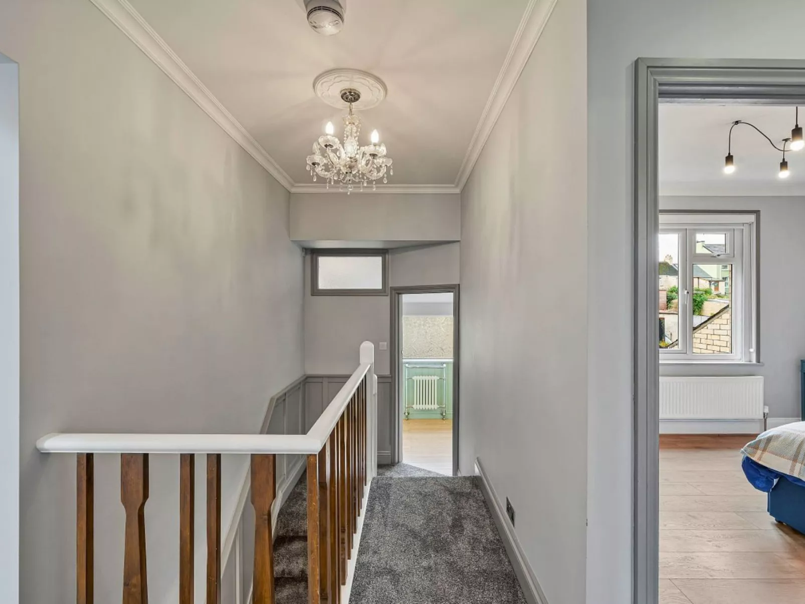 The Lamb Park Lookout-Dehors