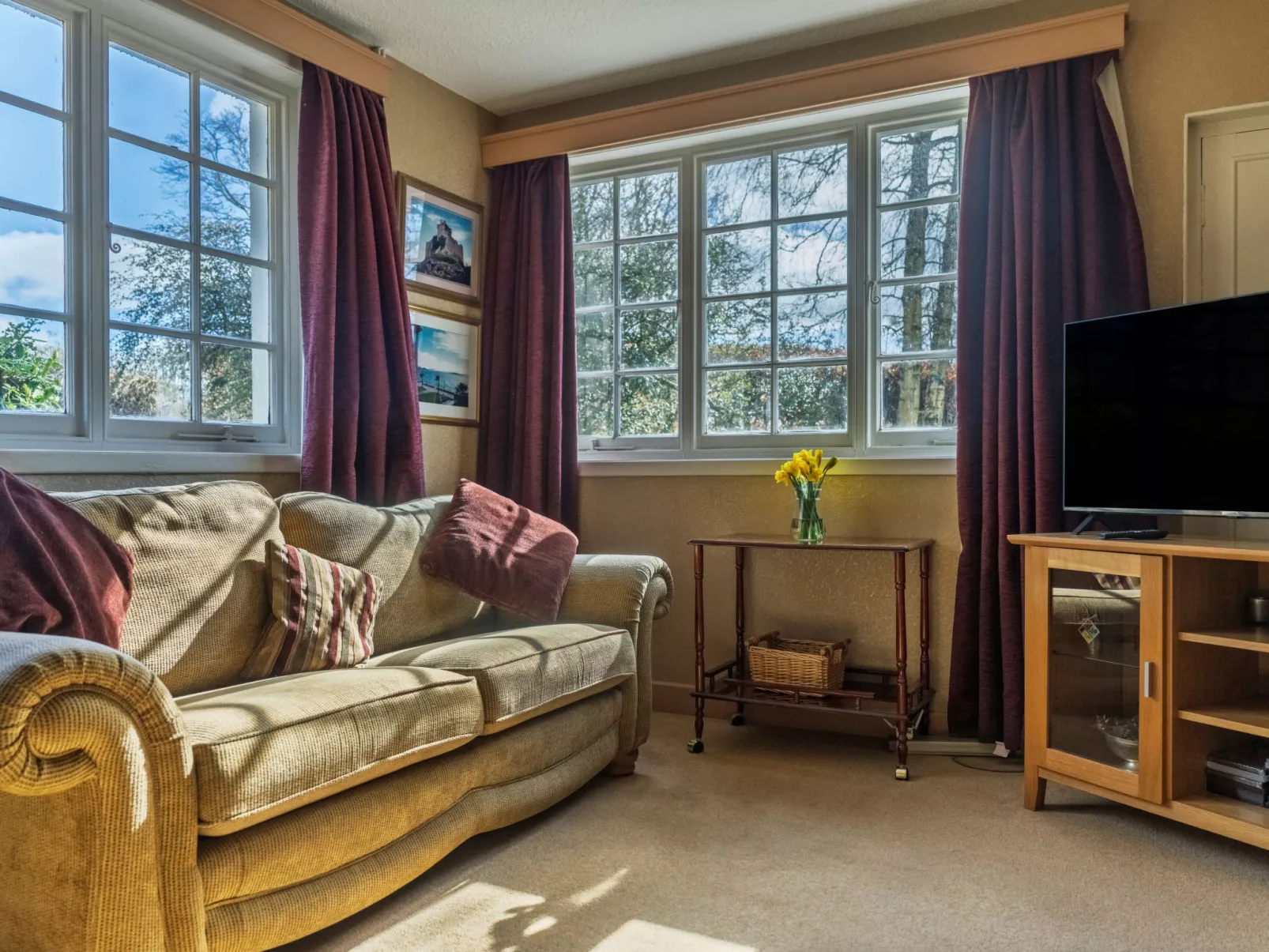 White House Retreat-Dedans