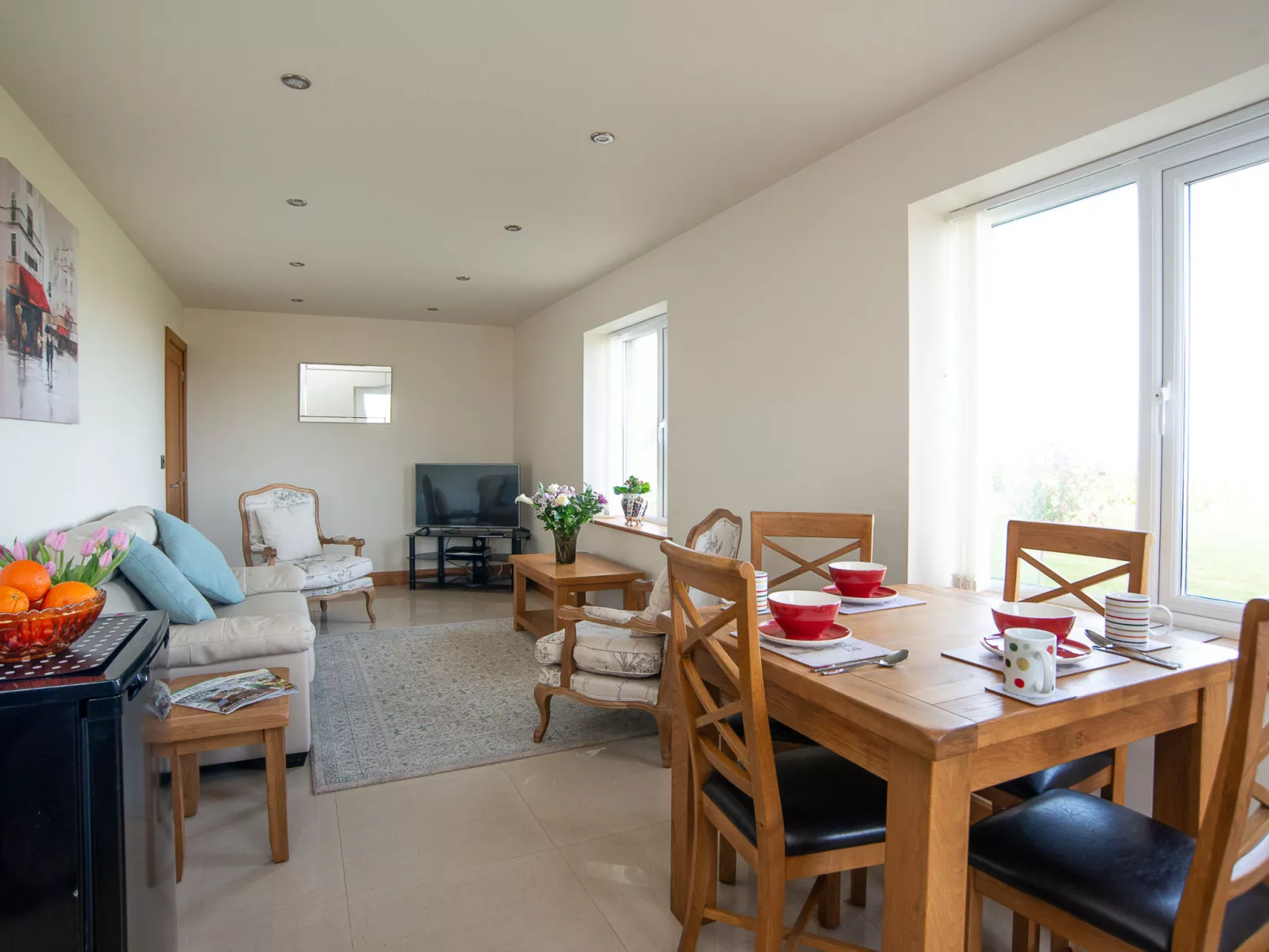 Picton Lodge - Sea Views-Dedans