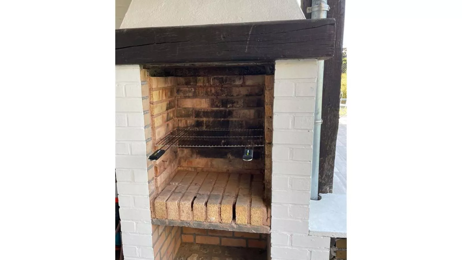 PT25 Deluxe-Facilities