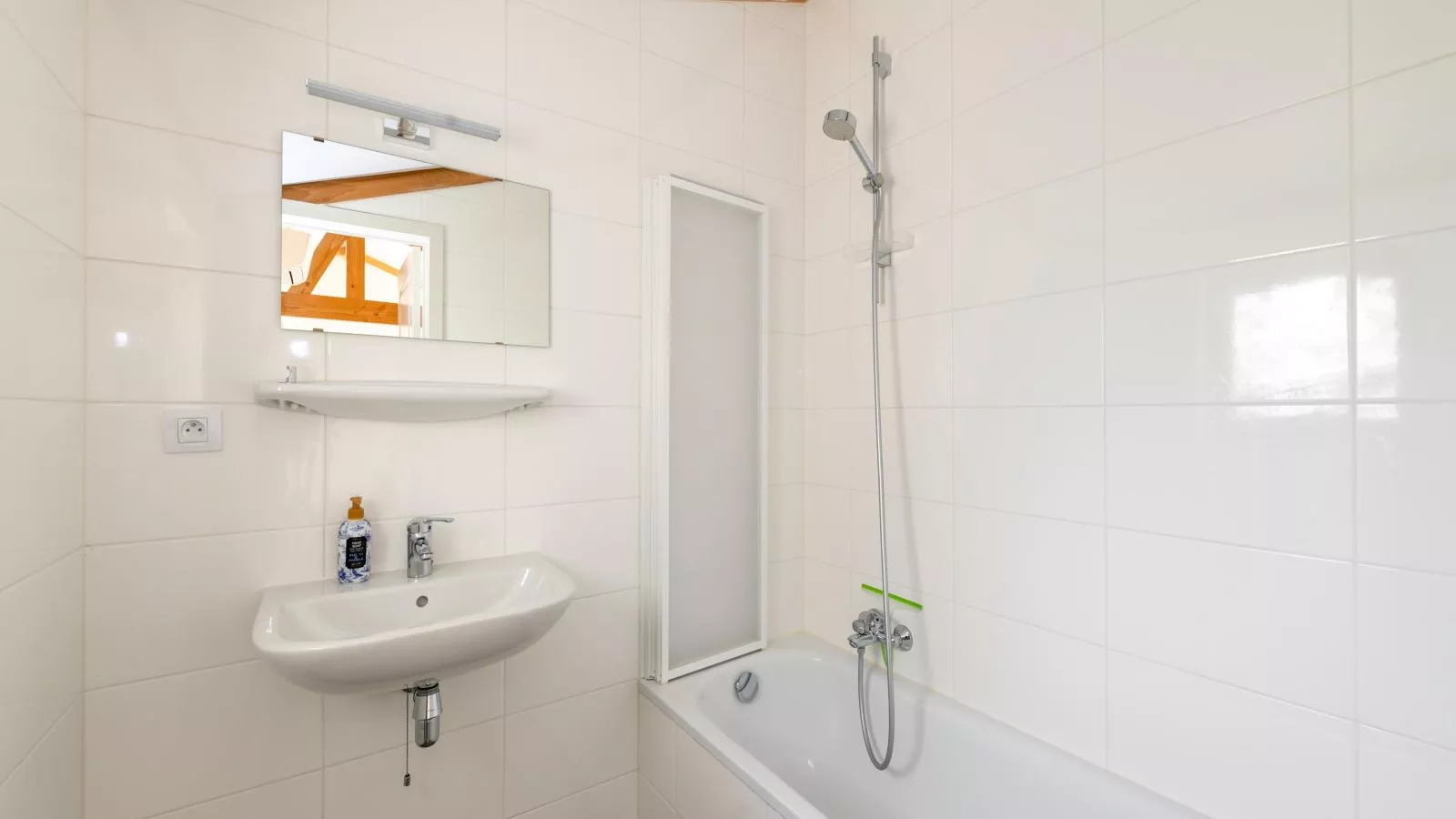 Westhinder I H19-Badezimmer